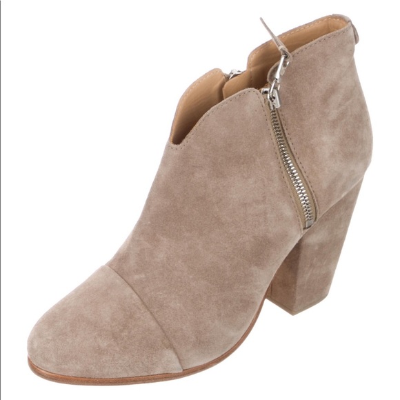 RAG $ BONE SUEDE ROUND - TOES BOOTS - Picture 1 of 5
